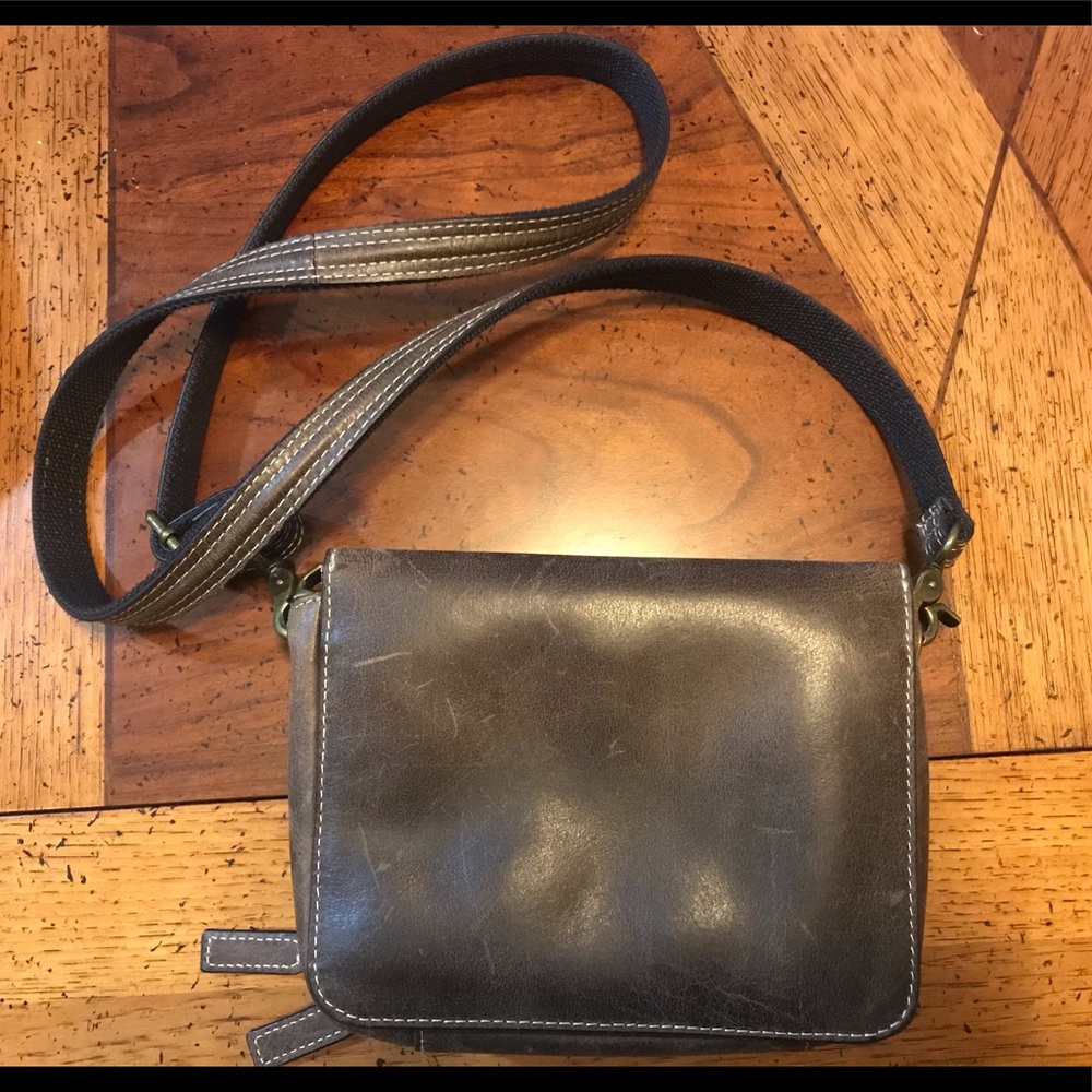 Gun Tote’N Mamas Crossbody CCW handbag